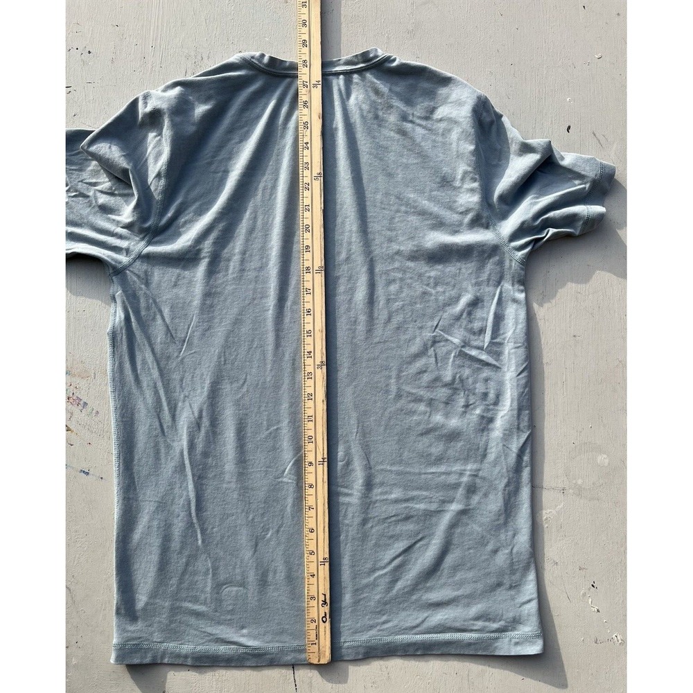 Men's Vuori T-Shirt Blue Green Solid M Casual Norm City Classic Athleisure Prep - Picture 11 of 12
